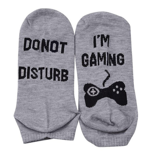 '' DO NOT DISTURB I'M GAMING'' socks