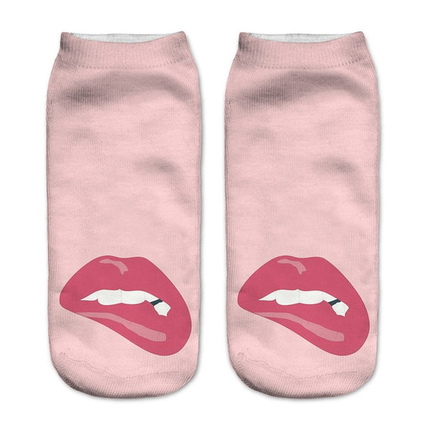 ''shut up'' patterned socks